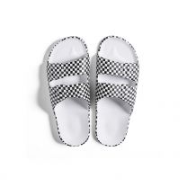 Waterbestendige, milieuvriendelijke Freedom Moses Lax slippers zwart wit geblokt voor dames